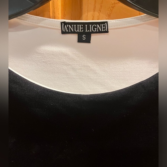 A'nue Ligne White/Black Tank Top Size Small - Picture 3 of 8